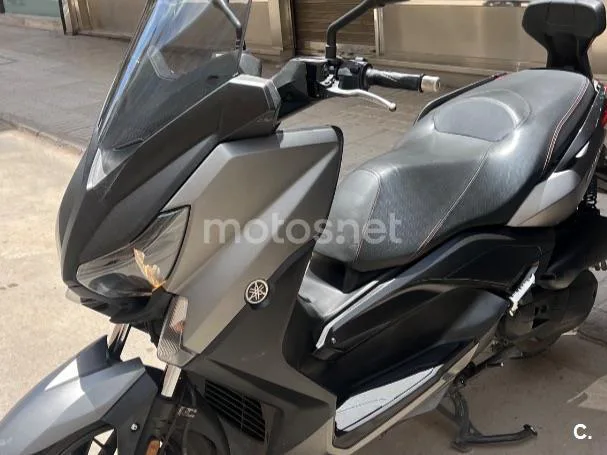 Yamaha XMAX 125 - Vista 5