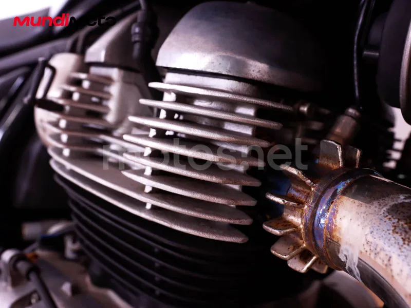 Royal Enfield Continental GT 650 - Vista 18
