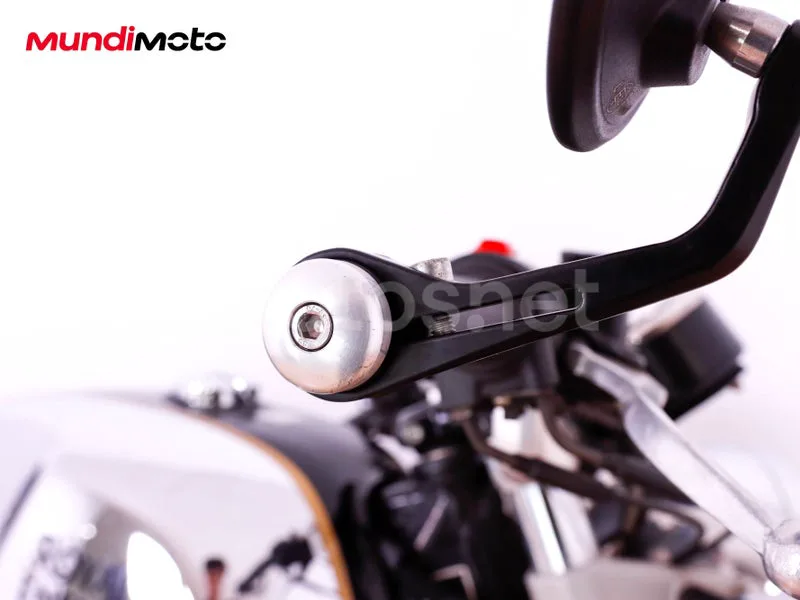 Royal Enfield Continental GT 650 - Vista 42