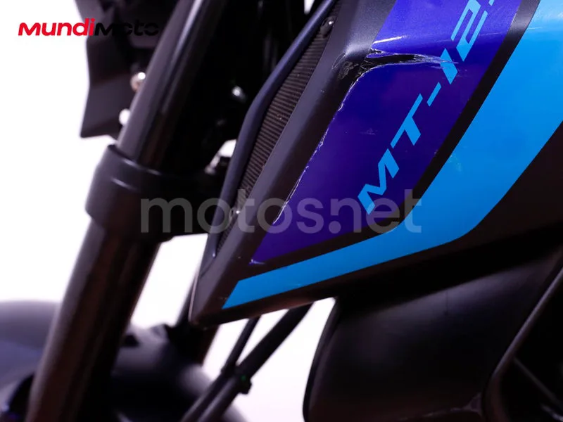 Yamaha MT-125 - Vista 23