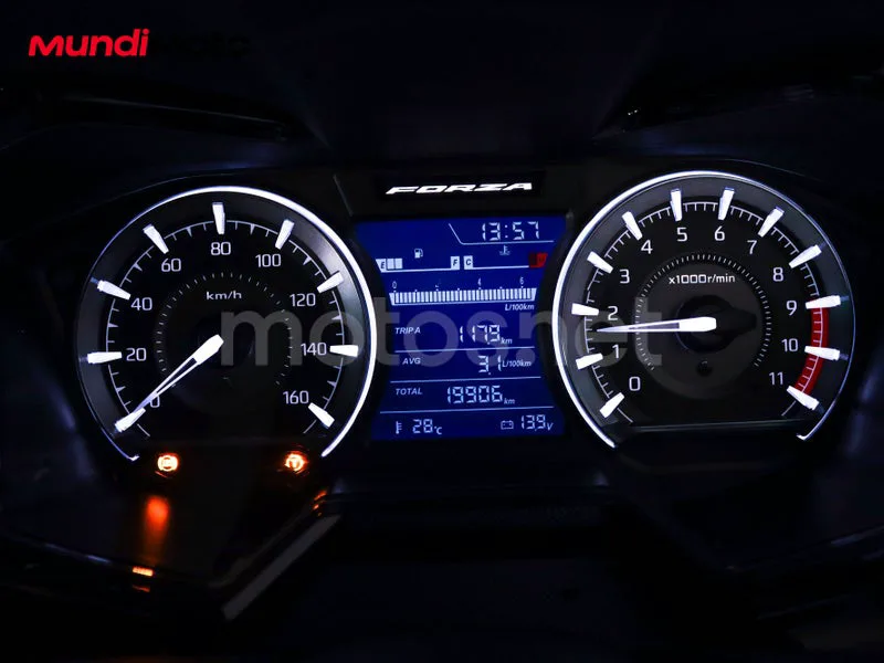 Honda Forza 350 - Vista 12