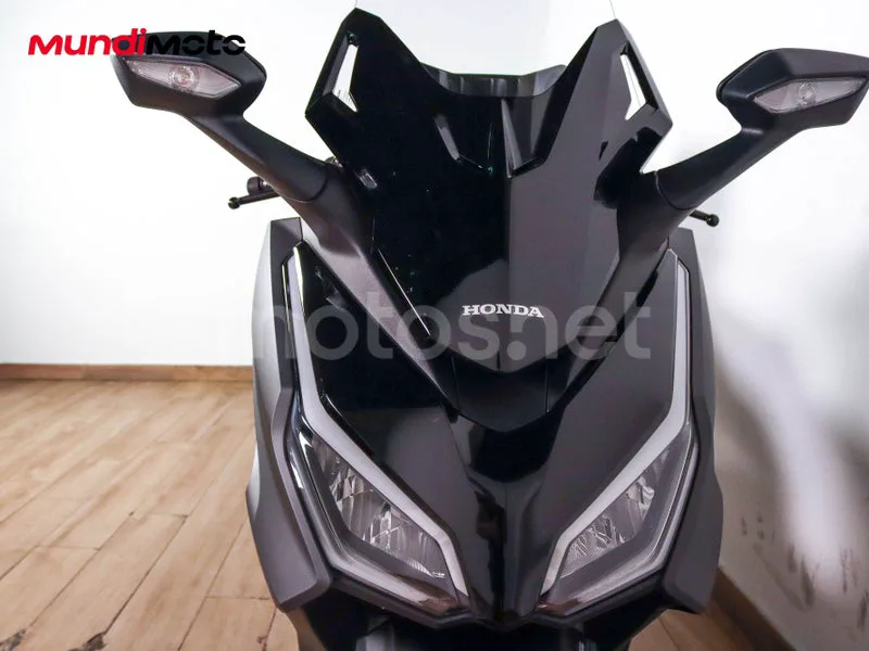 Honda Forza 350 - Vista 5