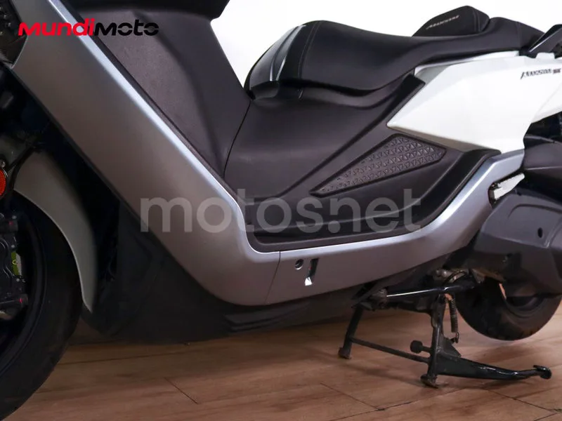 SYM Maxsym 400 - Vista 10