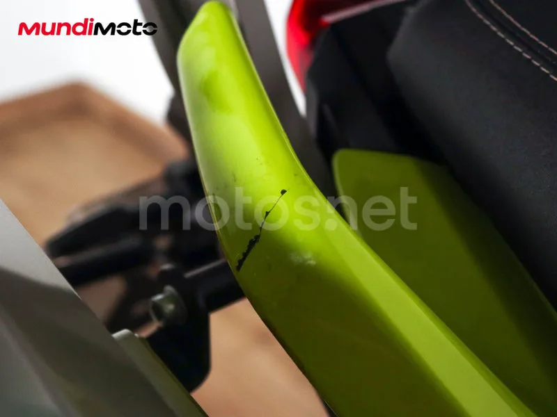 Benelli TRK 702 - Vista 19