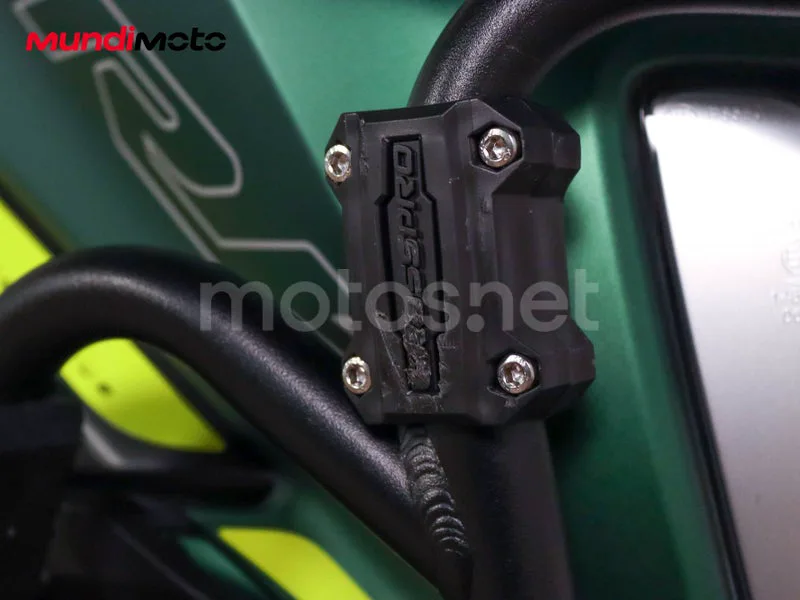 Benelli TRK 702 - Vista 58