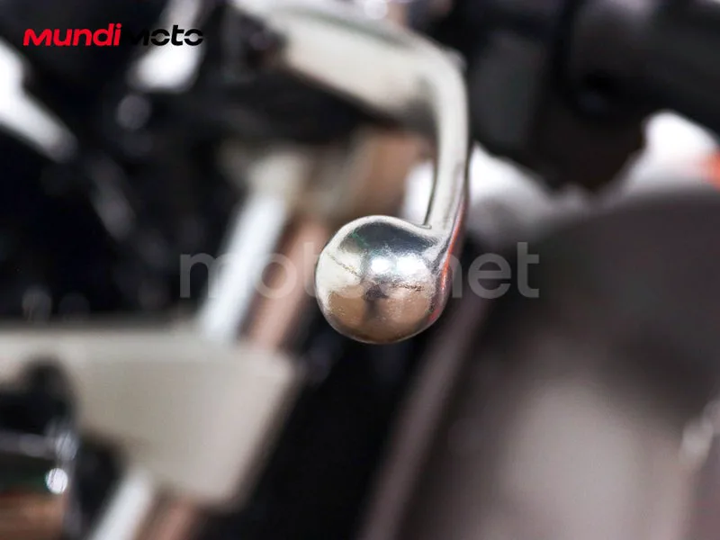 Royal Enfield Continental GT 650 - Vista 17
