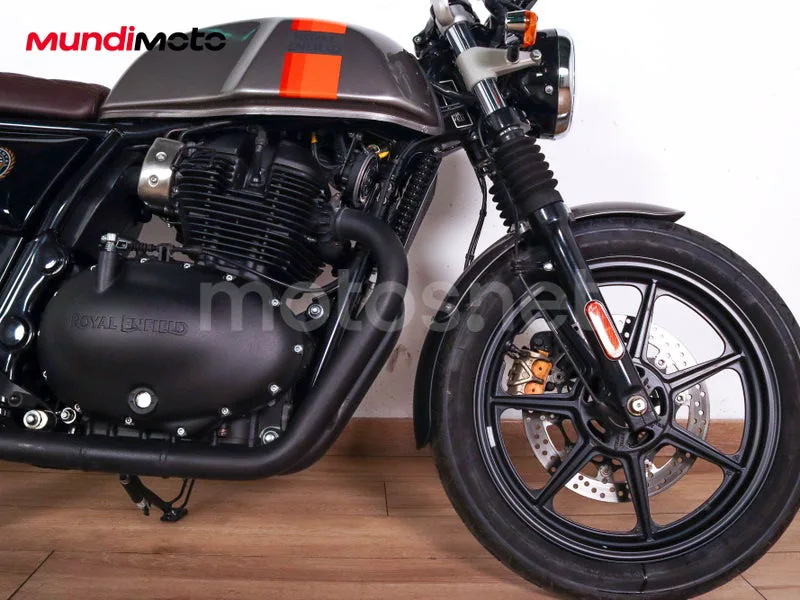 Royal Enfield Continental GT 650 - Vista 18