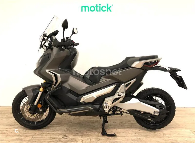 Honda X-ADV - Vista 6