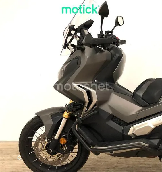 Honda X-ADV - Vista 7