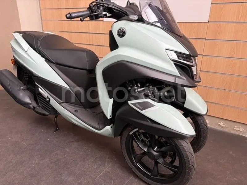 Yamaha Tricity 125 - Vista 5