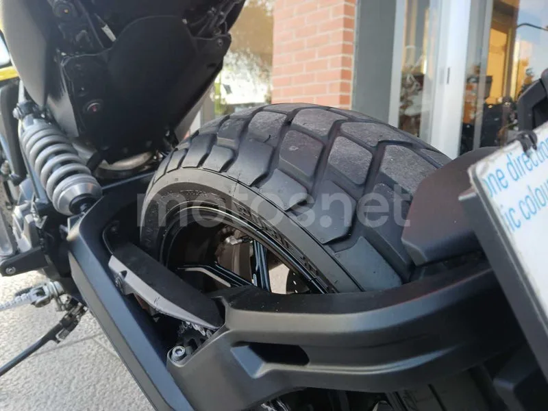 Ducati Scrambler - Vista 12
