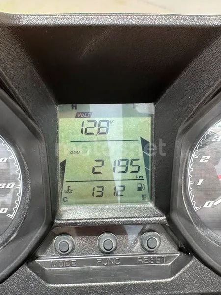 Kymco Super Dink 350 - Vista 12