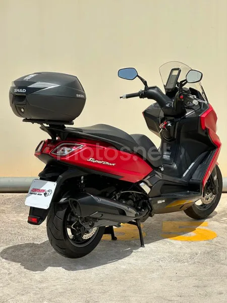Kymco Super Dink 350 - Vista 5