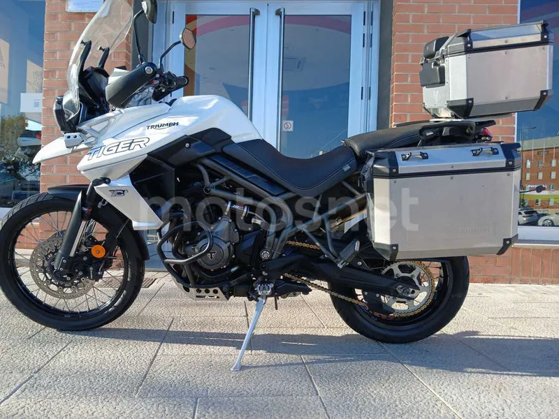 Triumph Tiger 800 XC - Vista 16