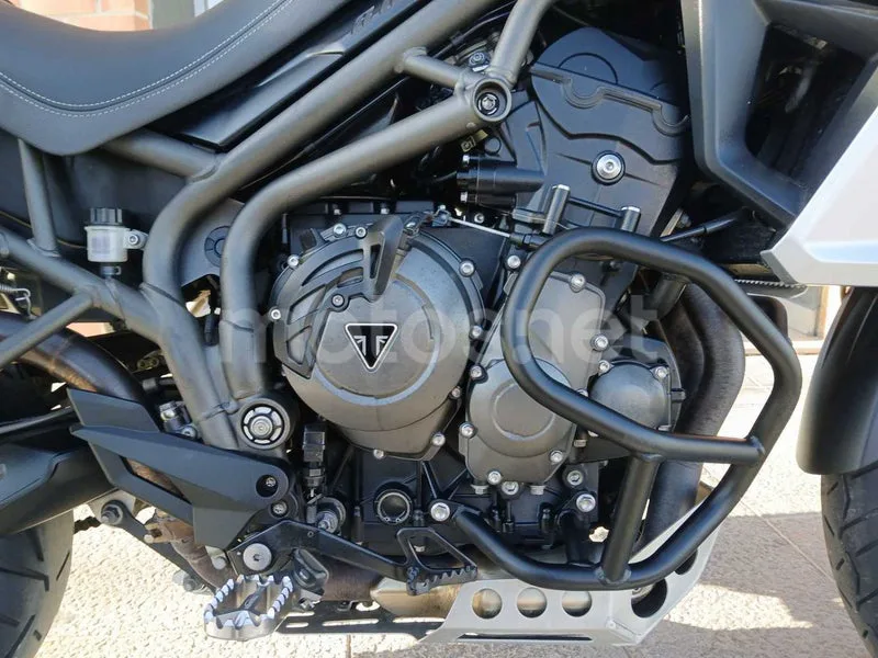 Triumph Tiger 800 XC - Vista 5