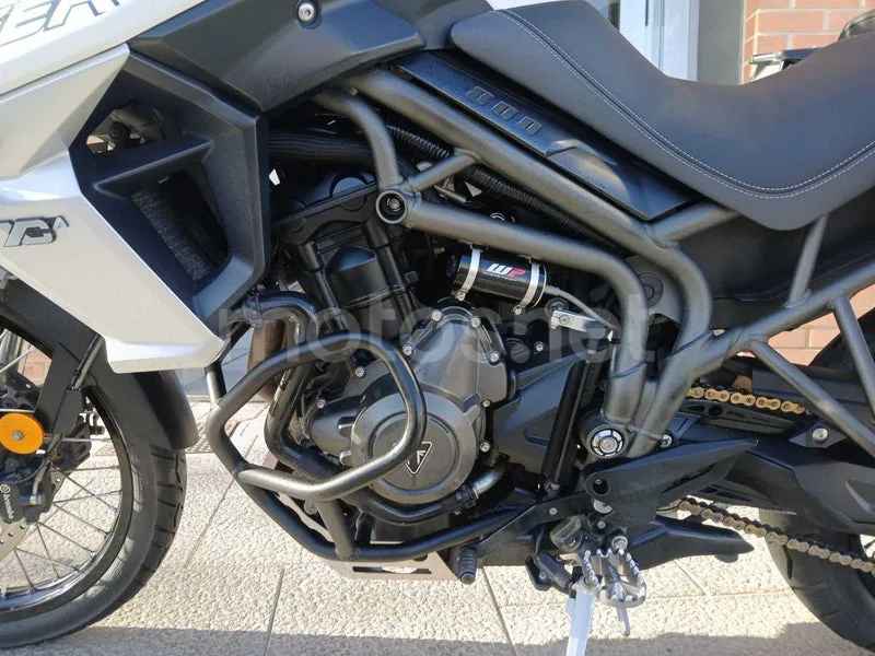 Triumph Tiger 800 XC - Vista 17