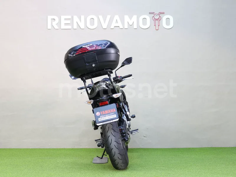 Kawasaki Z650 - Vista 3