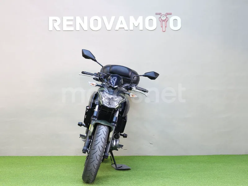 Kawasaki Z650 - Vista 5