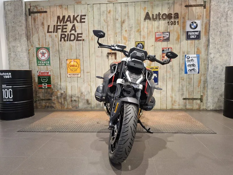 BMW R 1300 R - Vista 3