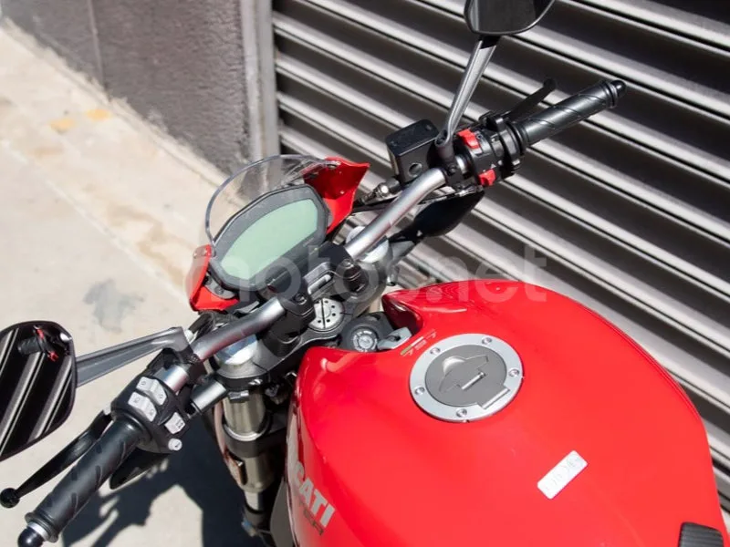 Ducati Monster 797 - Vista 17