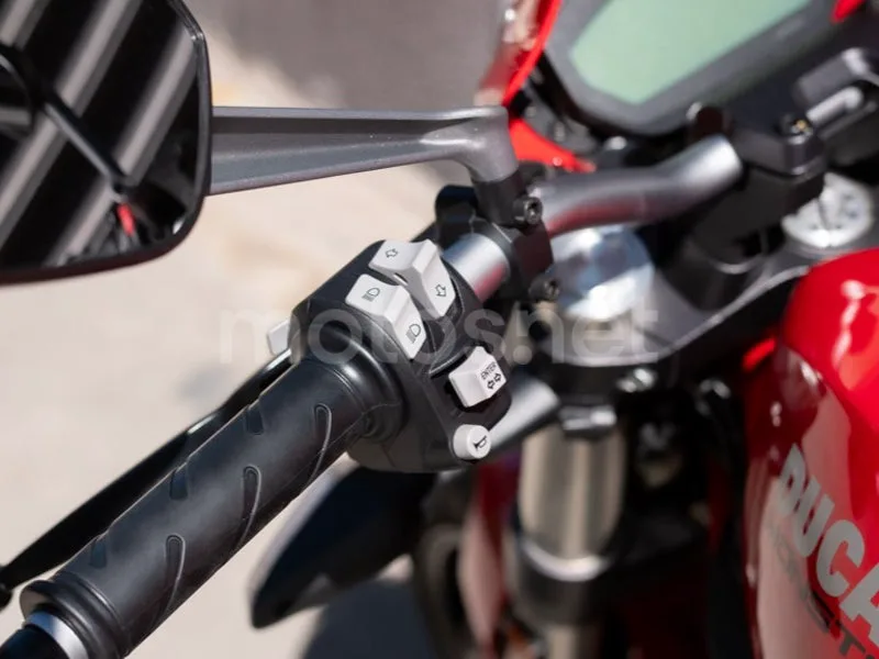 Ducati Monster 797 - Vista 19