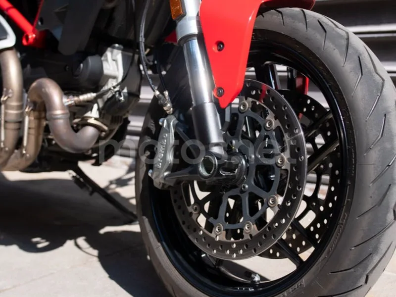 Ducati Monster 797 - Vista 4