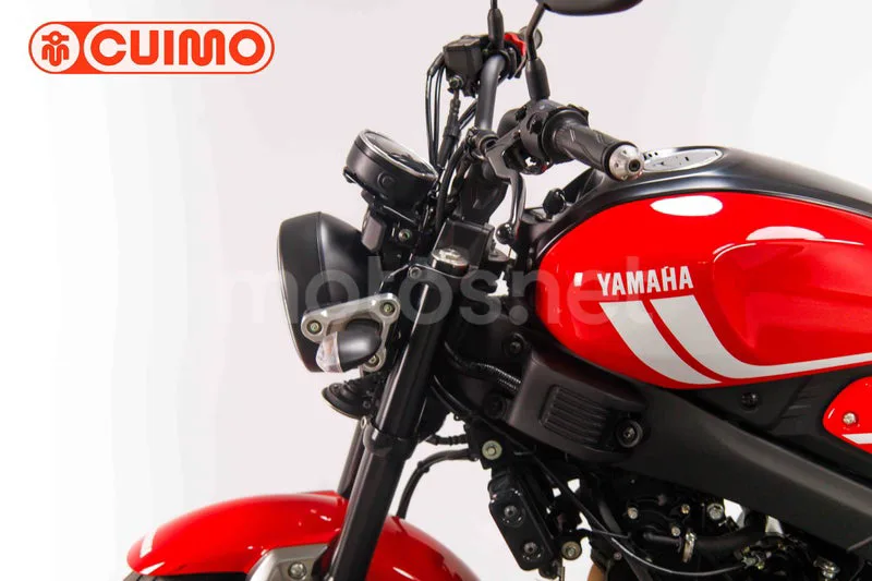 Yamaha XSR125 - Vista 19