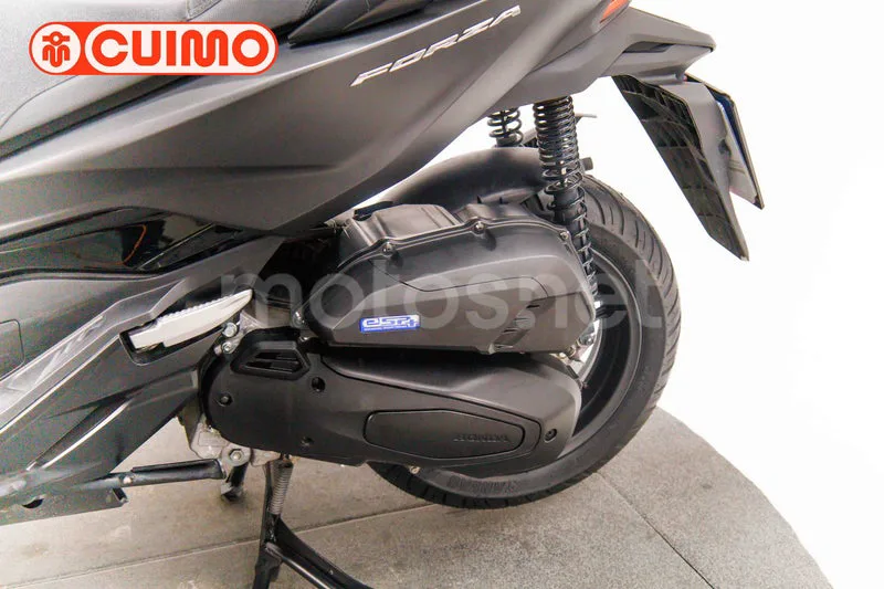 Honda Forza 125 - Vista 24