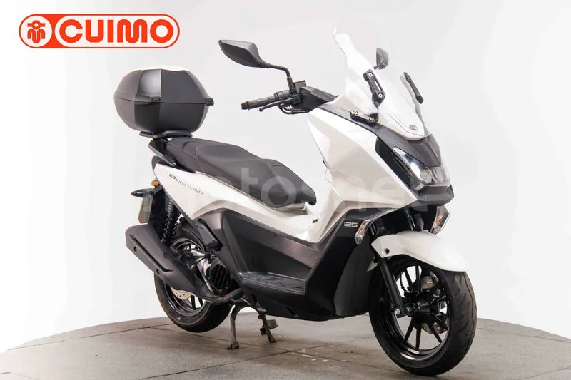 Kymco Sky Town 125 2399 € 2024 Barcelona - 1