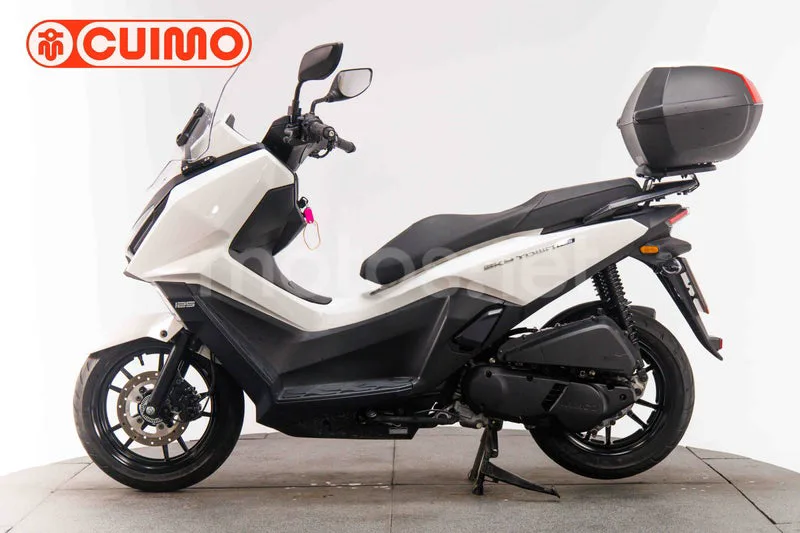Kymco Sky Town 125 - Vista 8