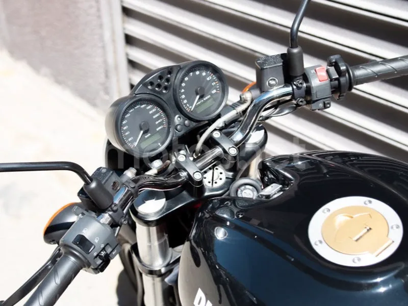 Ducati Monster 695 - Vista 15
