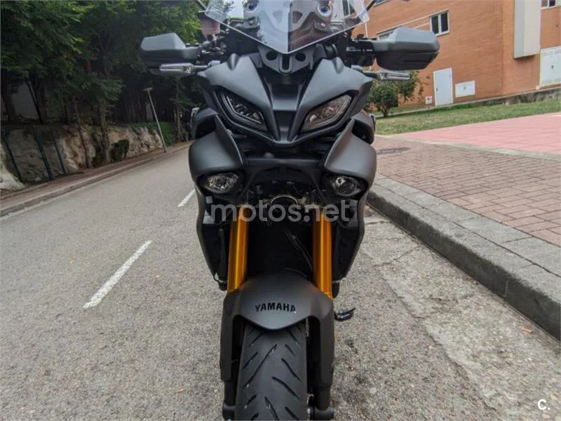 Yamaha Tracer 9 - Vista 7