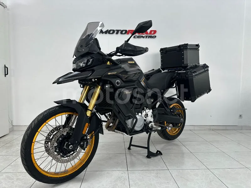 Voge 900DSX - Vista 3