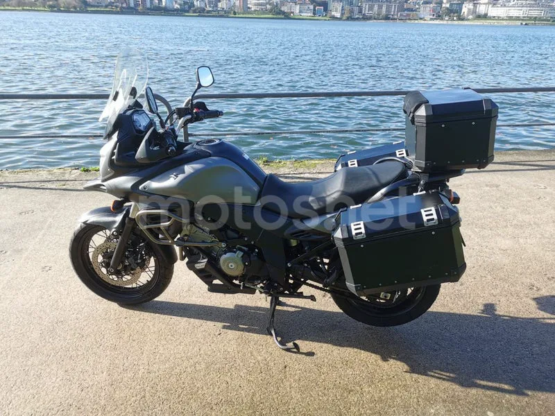 Suzuki V-Strom 650XT - Vista 11