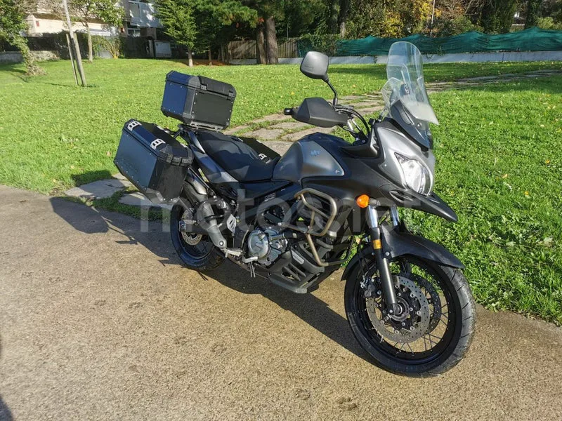 Suzuki V-Strom 650XT - Vista 13