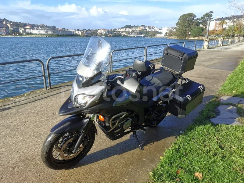 Suzuki V-Strom 650XT - Vista 3
