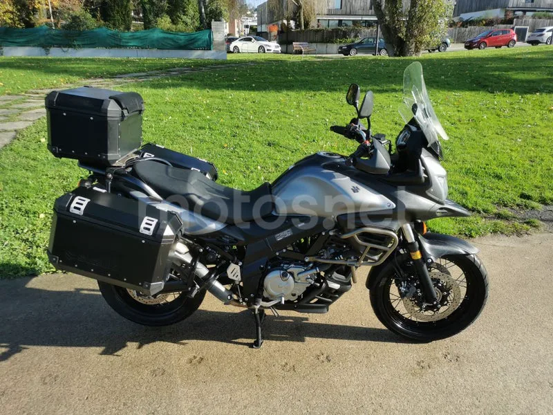 Suzuki V-Strom 650XT - Vista 9