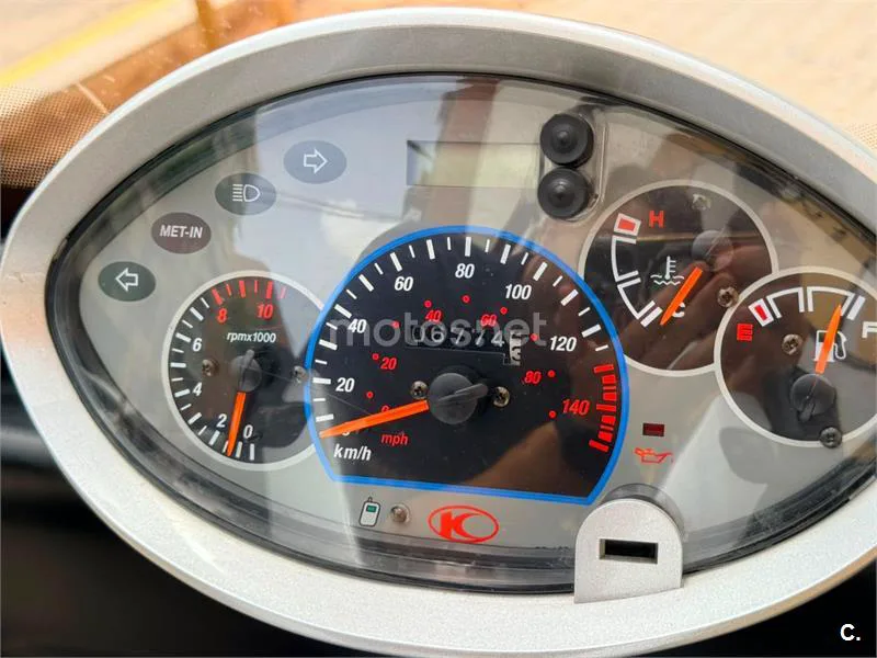 Kymco Grand Dink 125 - Vista 5