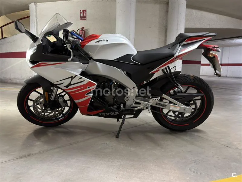 Aprilia RS 125 - Vista 3