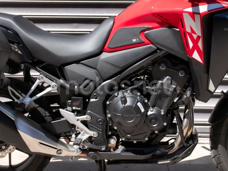 Honda NX500 - Vista 5