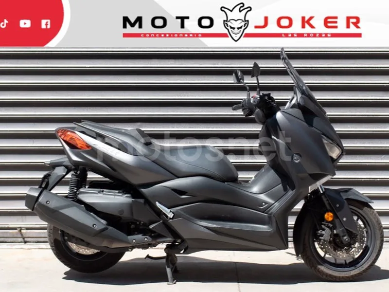 Yamaha XMAX 400 3650 € 2018 Madrid - 1