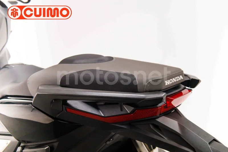 Honda X-ADV - Vista 20
