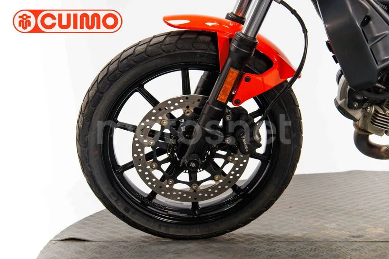 Ducati Scrambler - Vista 30