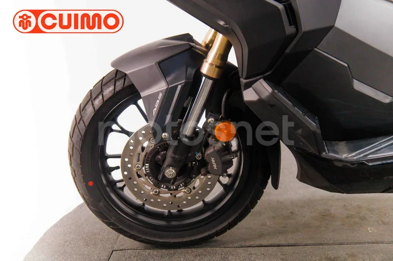 Honda ADV350 - Vista 19