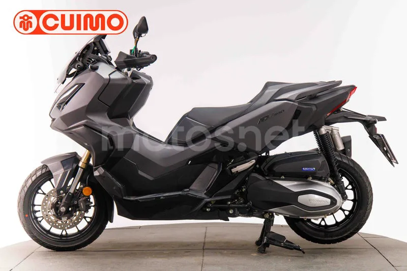 Honda ADV350 - Vista 8
