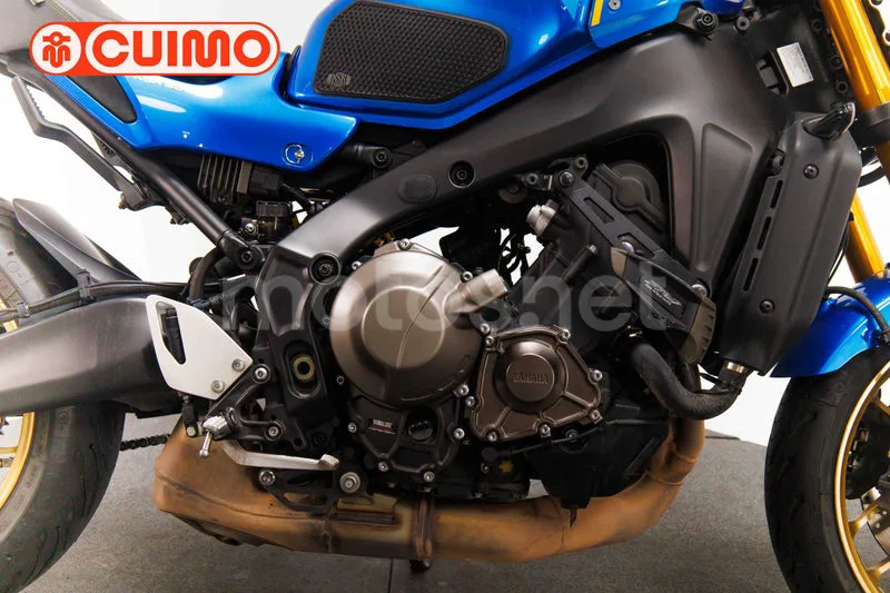 Yamaha XSR900 - Vista 16