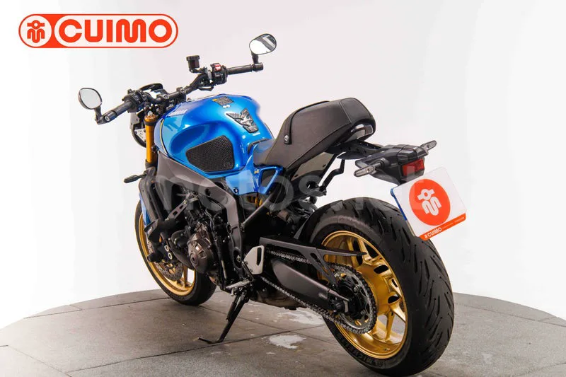 Yamaha XSR900 - Vista 6