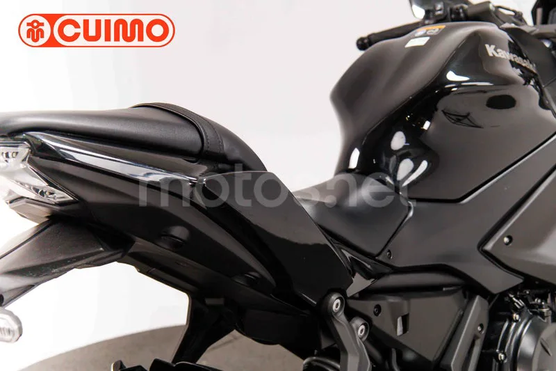 Kawasaki Ninja 650 - Vista 16