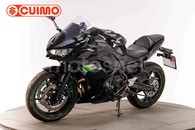 Kawasaki Ninja 650 - Vista 9