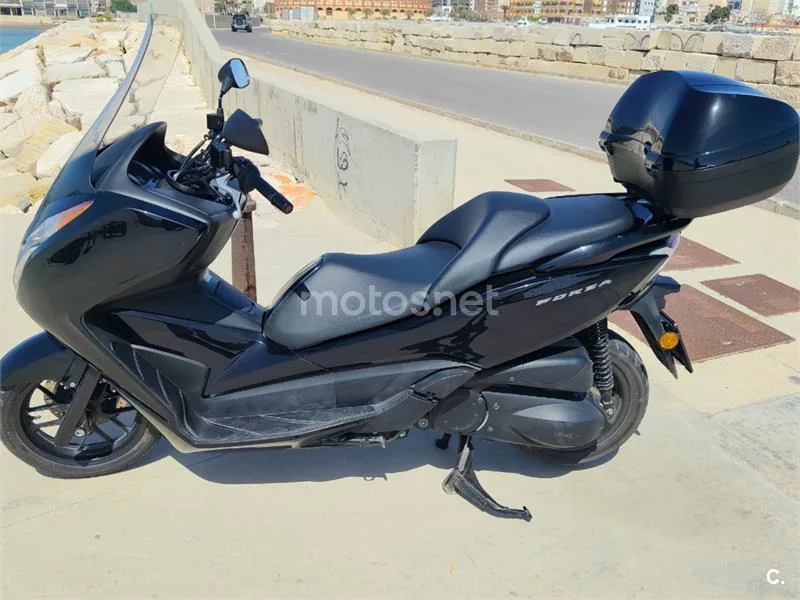 Honda Forza 300 2500 € 2014 Castellón - 2